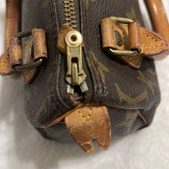LOUIS VUITTON vintage NANO SPEEDY BAG - Picture 3 of 9